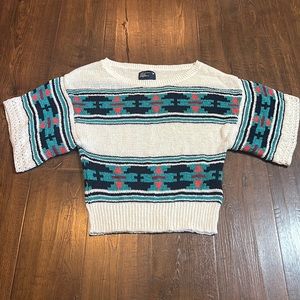 American Eagle Thick Short Sleeve Sweater/Shirt